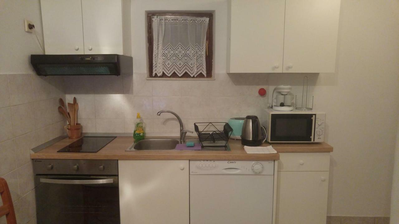 Vera Apartment 1 Rogoznica  Esterno foto
