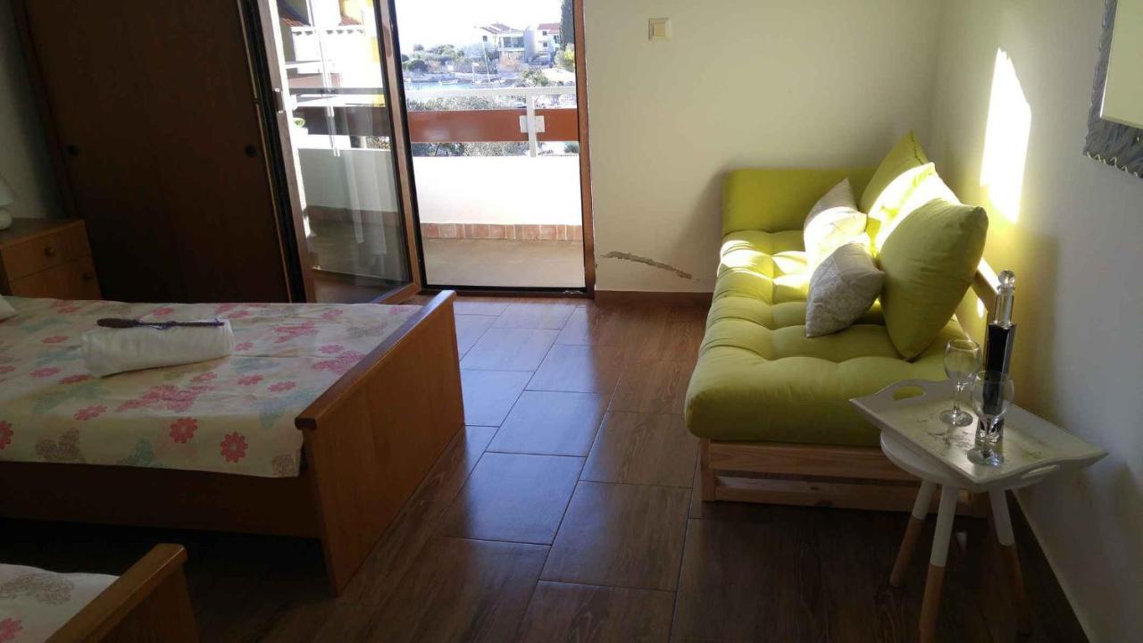Vera Apartment 1 Rogoznica  Camera foto